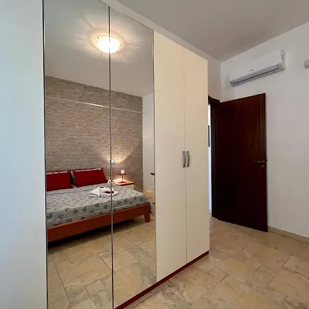 Holiday home Villetta Girasole *