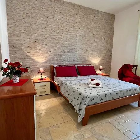 Holiday home Villetta Girasole